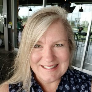 Meet your Posher, Kimberly